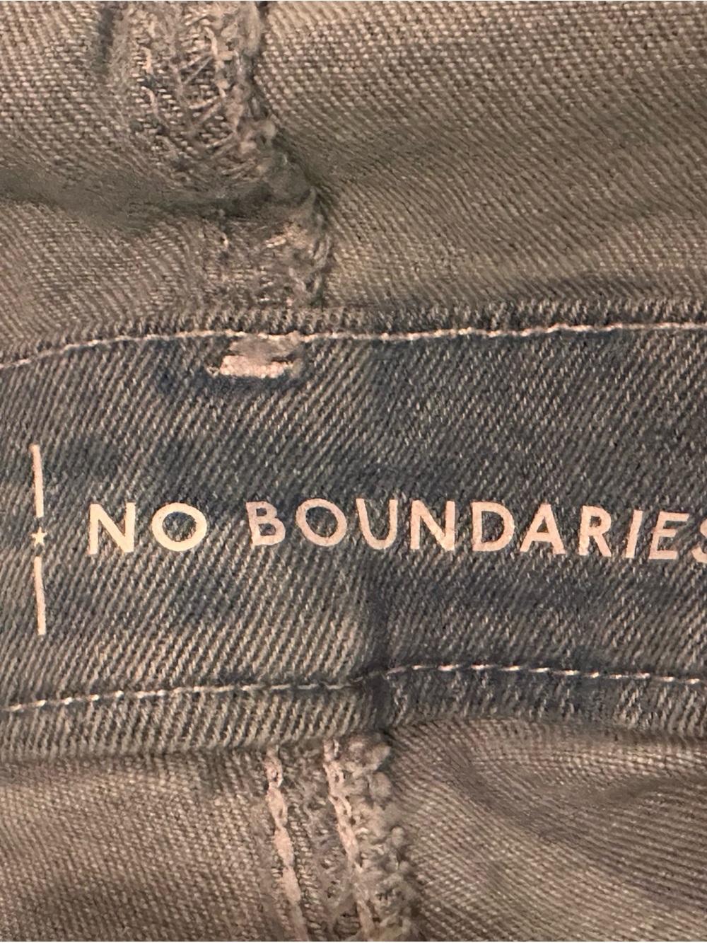 Soft Overall Shorts • Flower • XXL • Denim Utility Outdoors - Picture 7 of 10